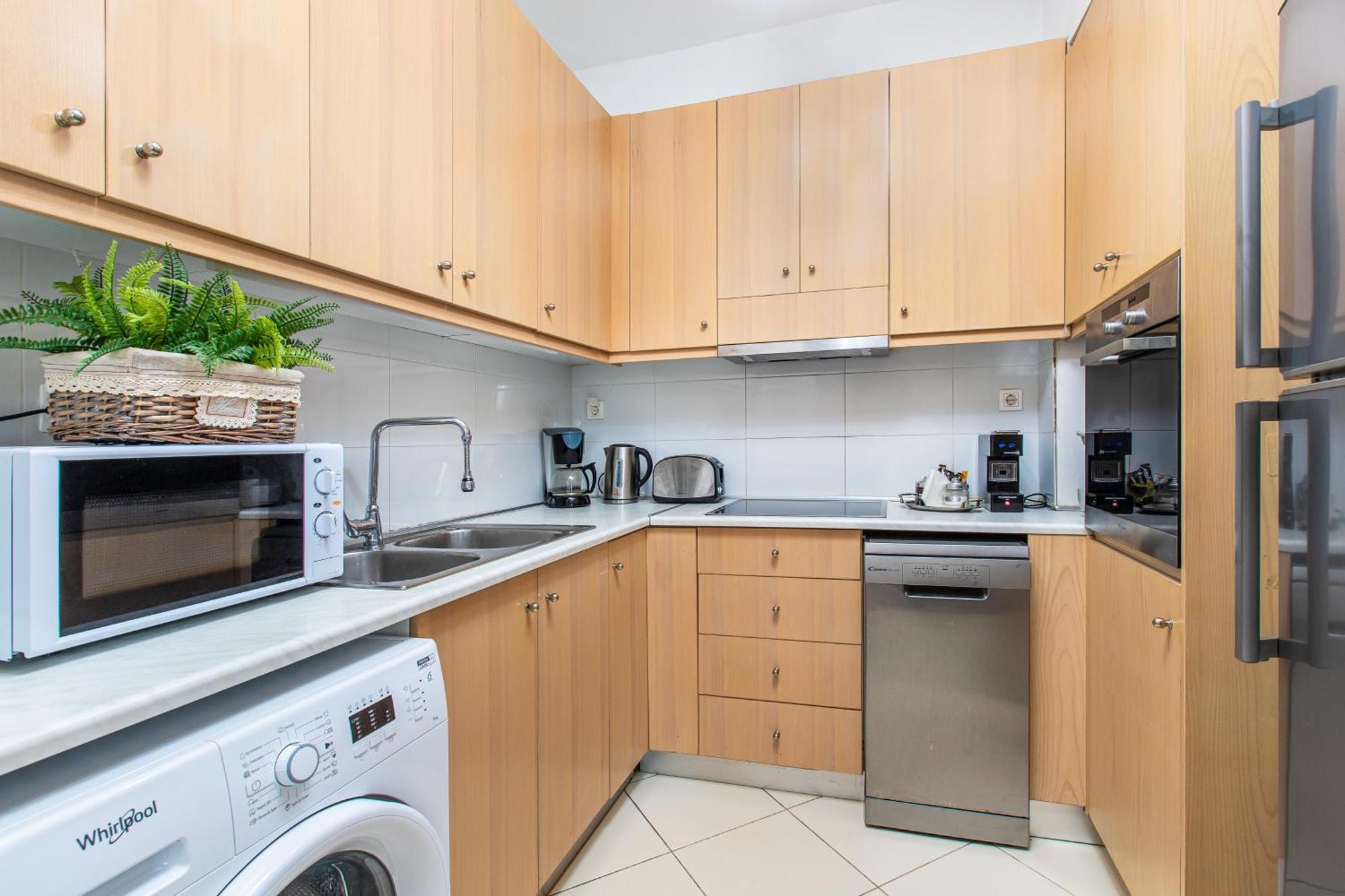 Dimitra Apartment With Private Pool And Sea View -The Ground Floor Of A Two Storey Building Daratsos Exteriör bild