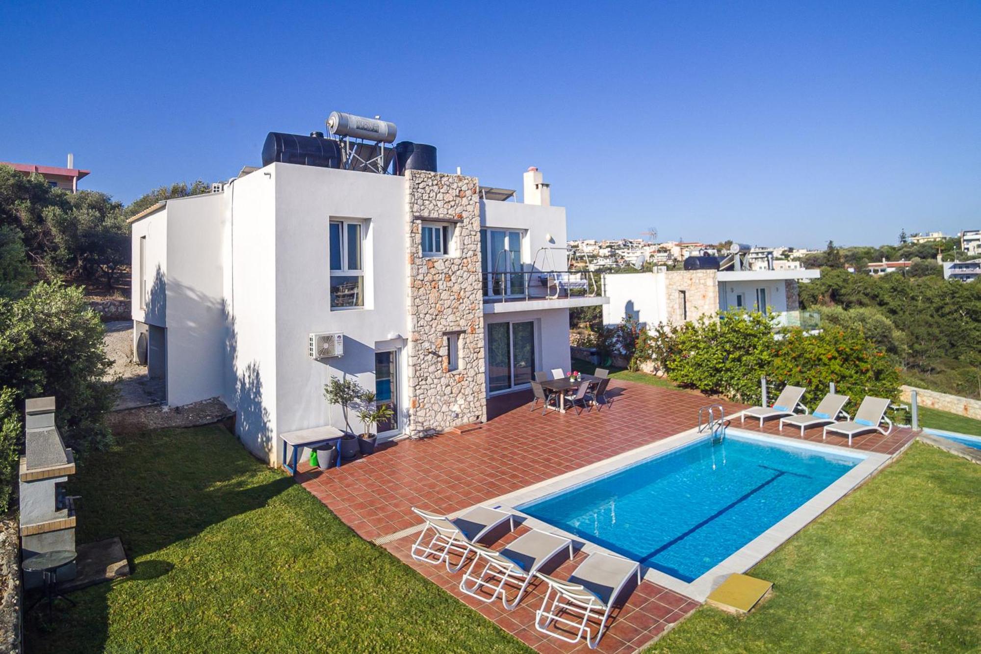 Dimitra Apartment With Private Pool And Sea View -The Ground Floor Of A Two Storey Building Daratsos Exteriör bild